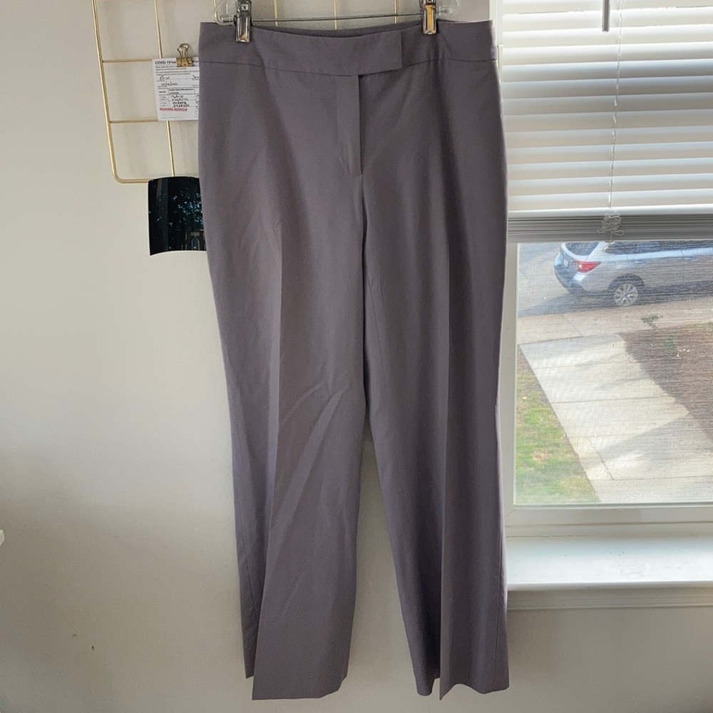 Ann Taylor mauve trouser